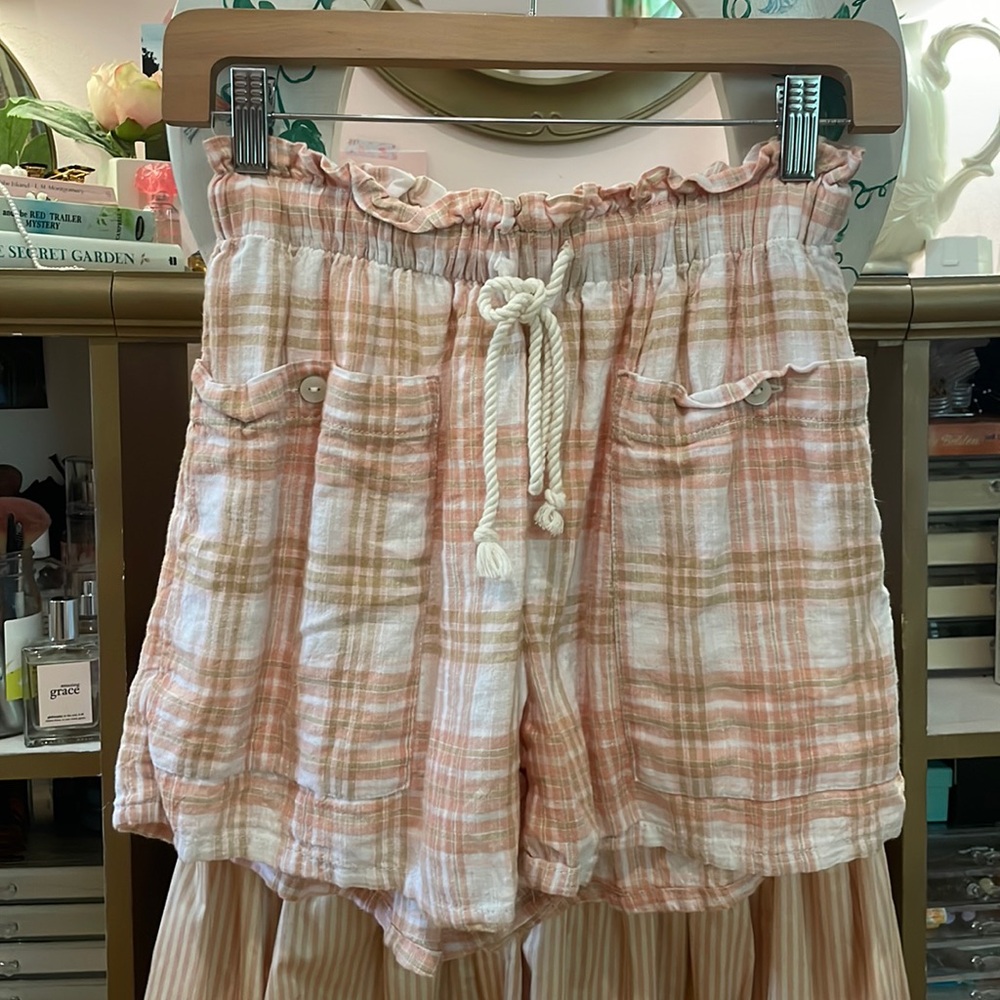 AE Linen Blend Shorts